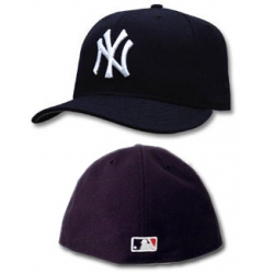 03 Authentic Yankees Fitted Hat by New Era 59/50
