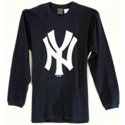 25  Yankees Thermal Long Sleeve Cooperstown Collection 